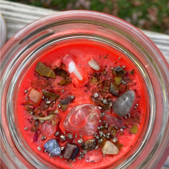 Candle - Picture 1 of 2